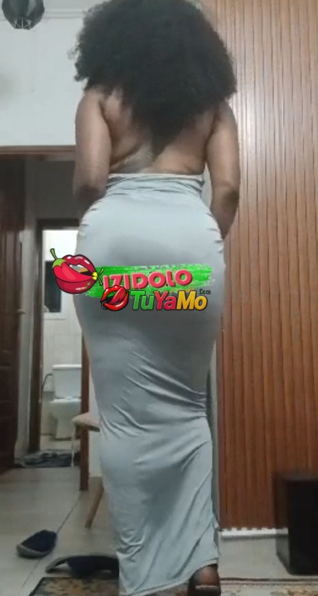 douce  sensuelle tatoué est disponible pour vous électrocuté - 4